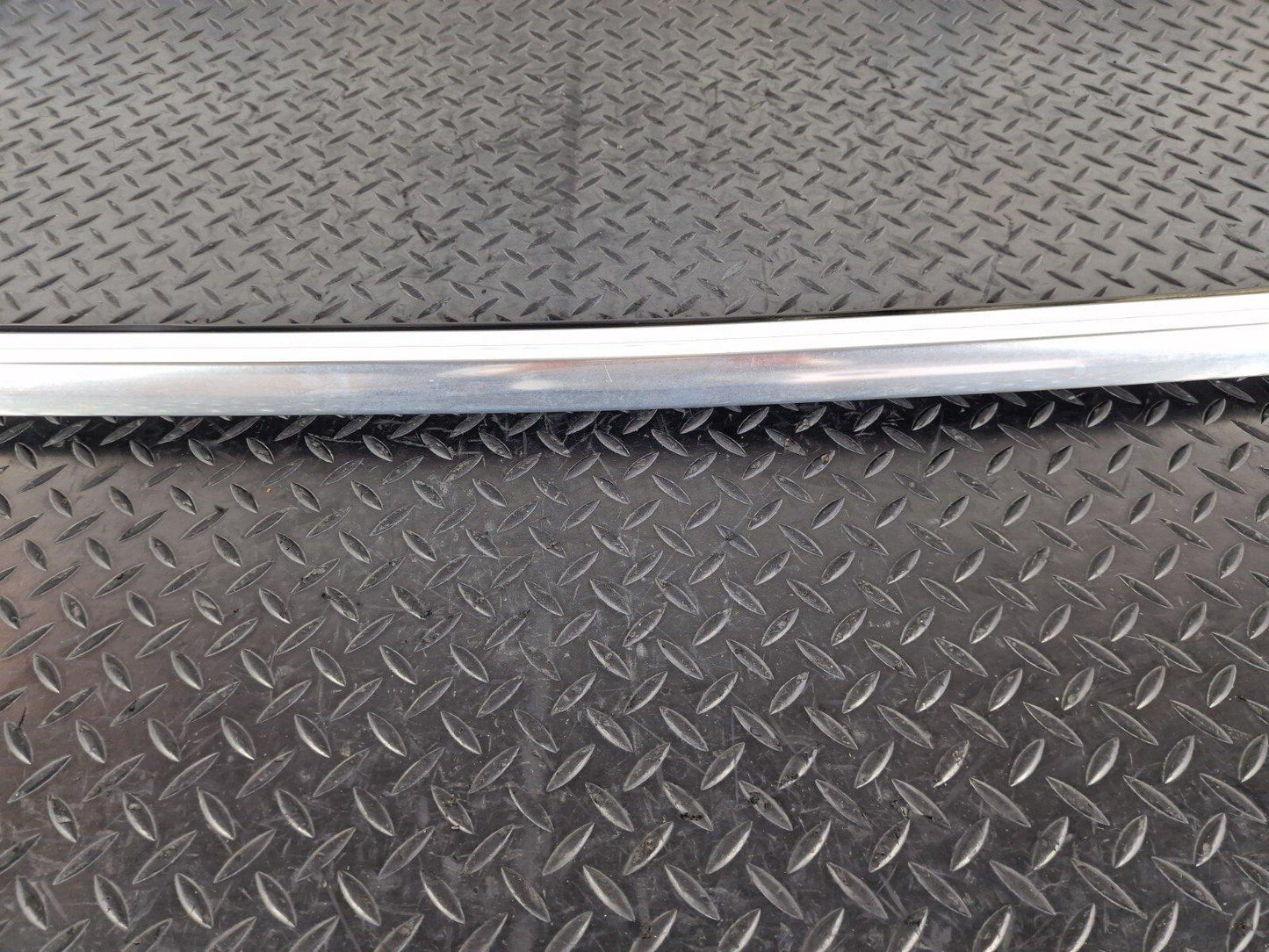 14-20 MERCEDES BENZ GLA 200 X156 LEFT PASSENGER SIDE N/S ROOF RAIL A1568900393