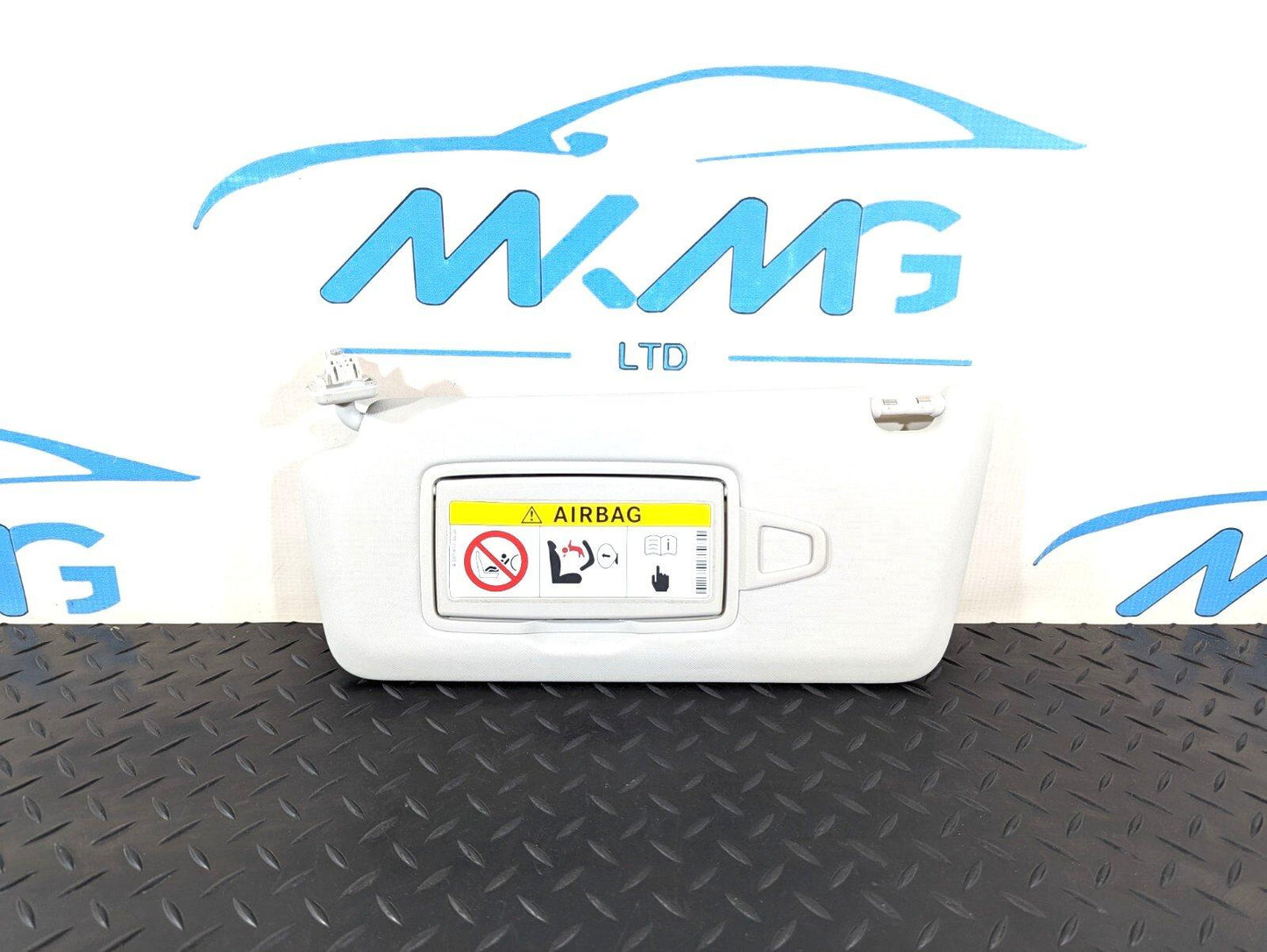 14-19 MERCEDES BENZ GLA X156 GENUINE LEFT PASSENGER SIDE SUN VISOR A1768101300