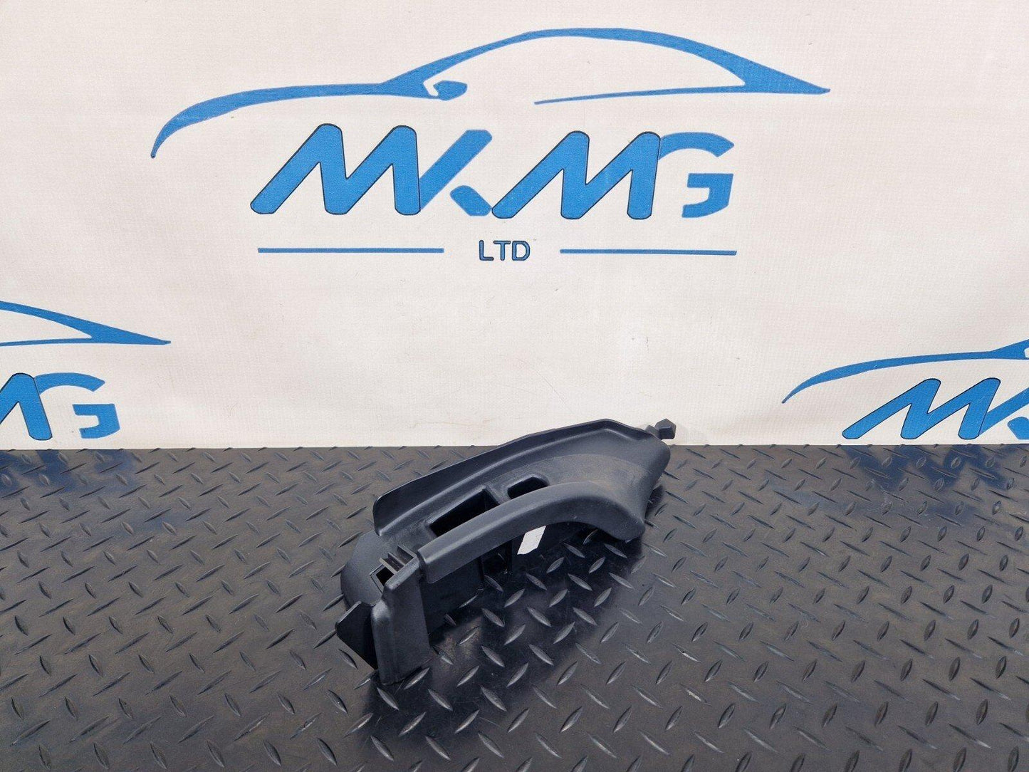 16-23 AUDI S5 COUPE GENUINE REAR LEFT SEATBELT GUIDE TRIM COVER 8W6857791