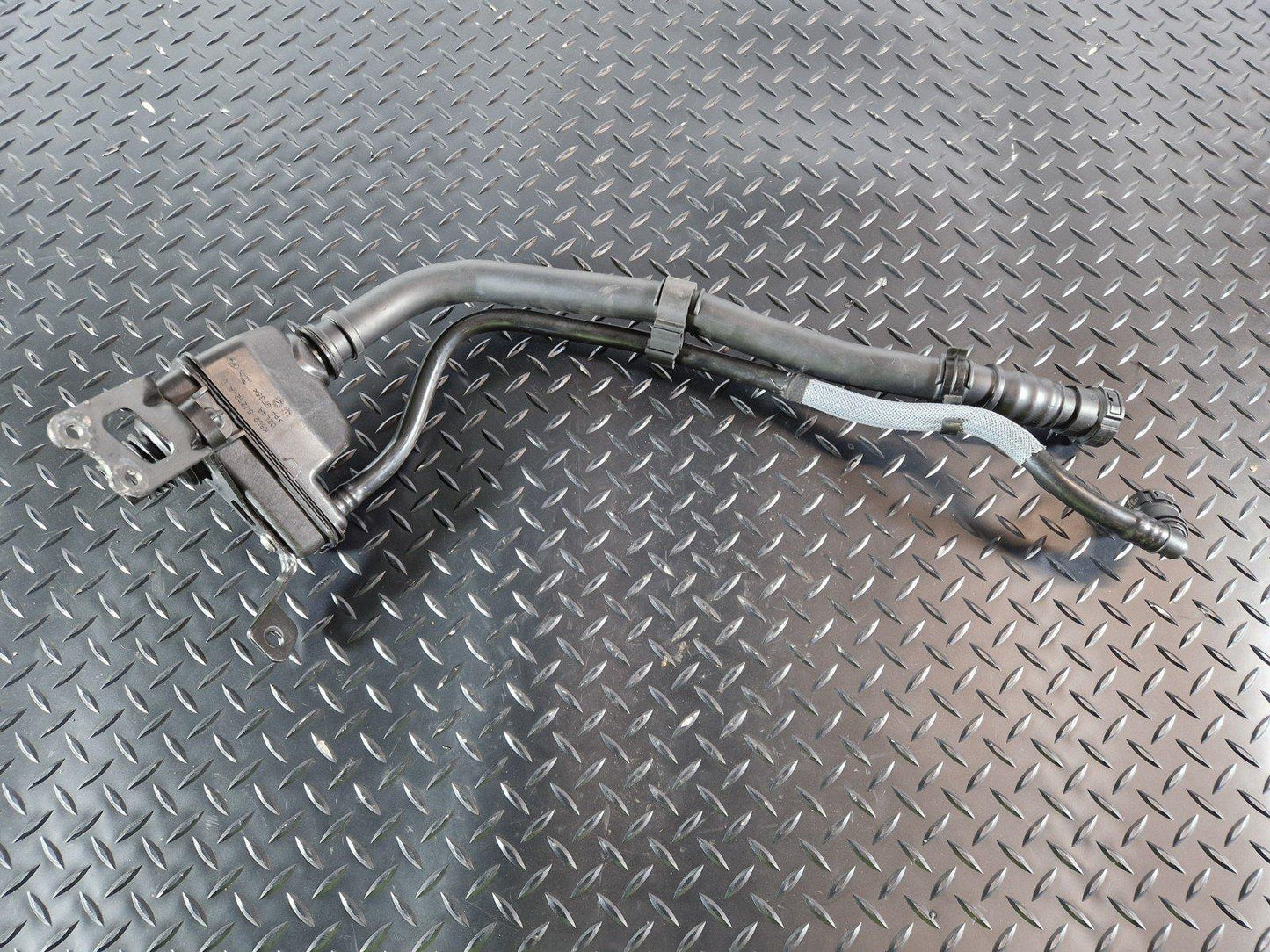 19-ON RANGE ROVER EVOQUE L551 2.0 DIESEL ADBLUE FILLER NECK PIPE K8D25J232AD