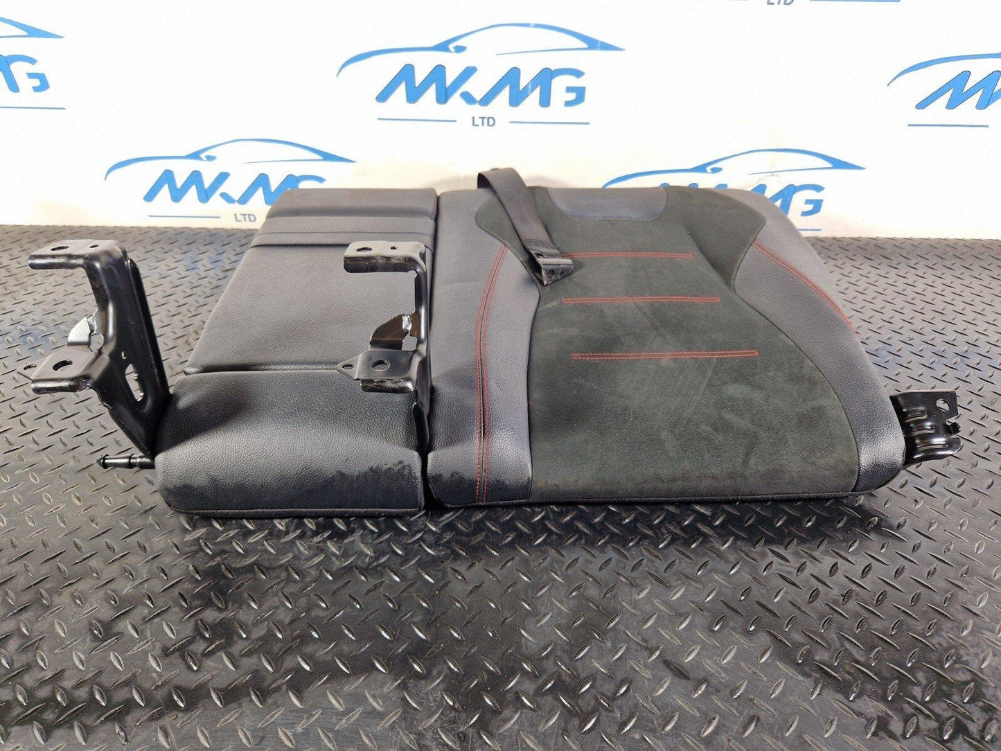 19-ON MERCEDES B CLASS W247 REAR LEFT SIDE DOUBLE SEAT HALF LEATHER BACKREST