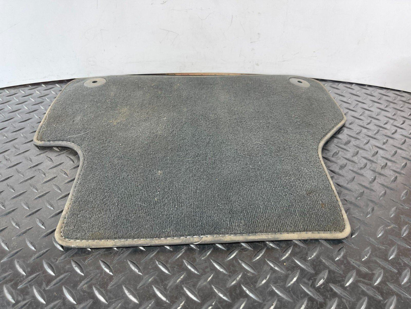 16-19 AUDI A4 B9 SALOON GENUINE REAR FLOOR MAT CARPET 3C0864523