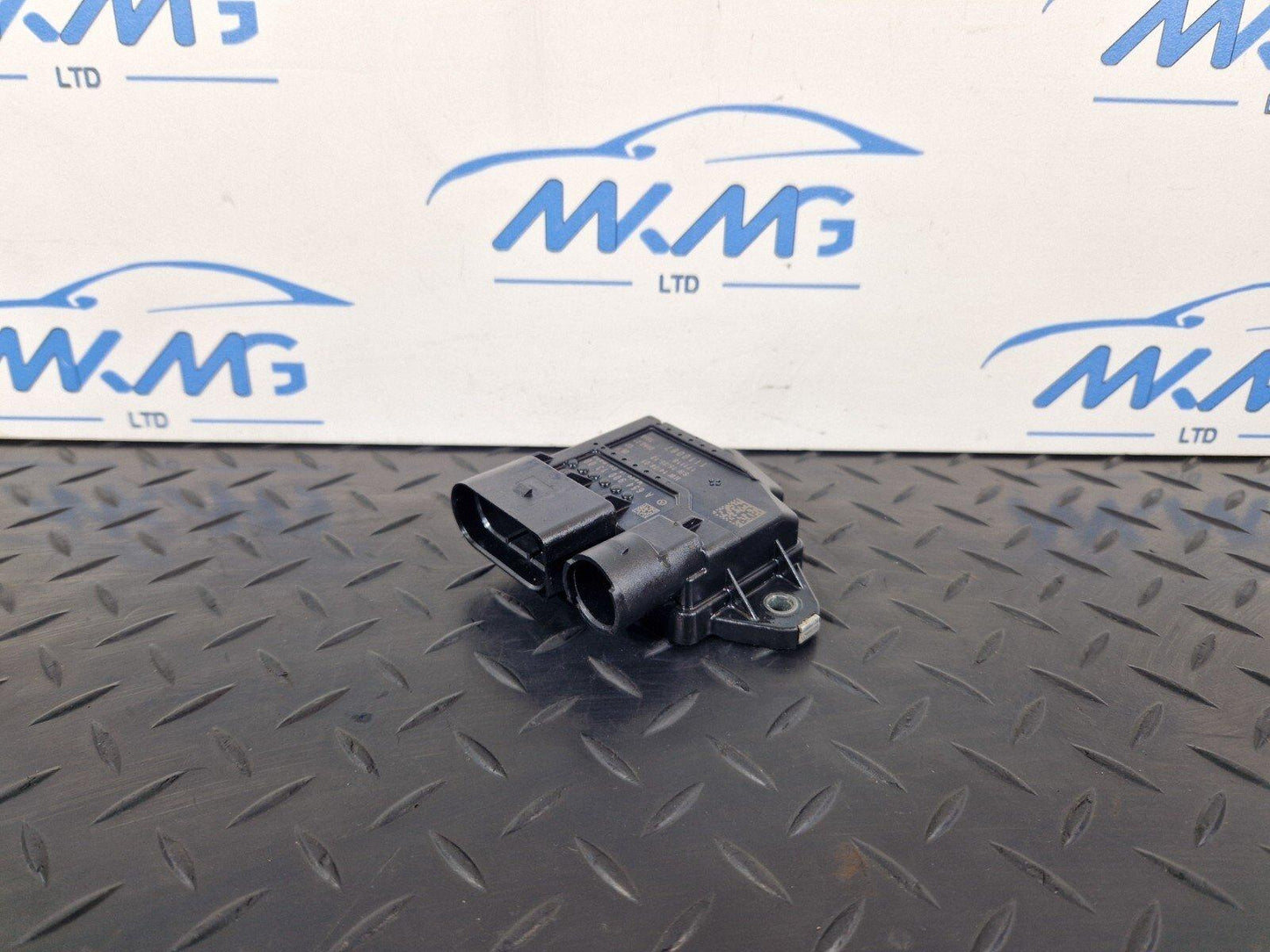 19-ON MERCEDES BENZ B CLASS W247 OM654 DIESEL GLOW PLUG RELAY A6549001300