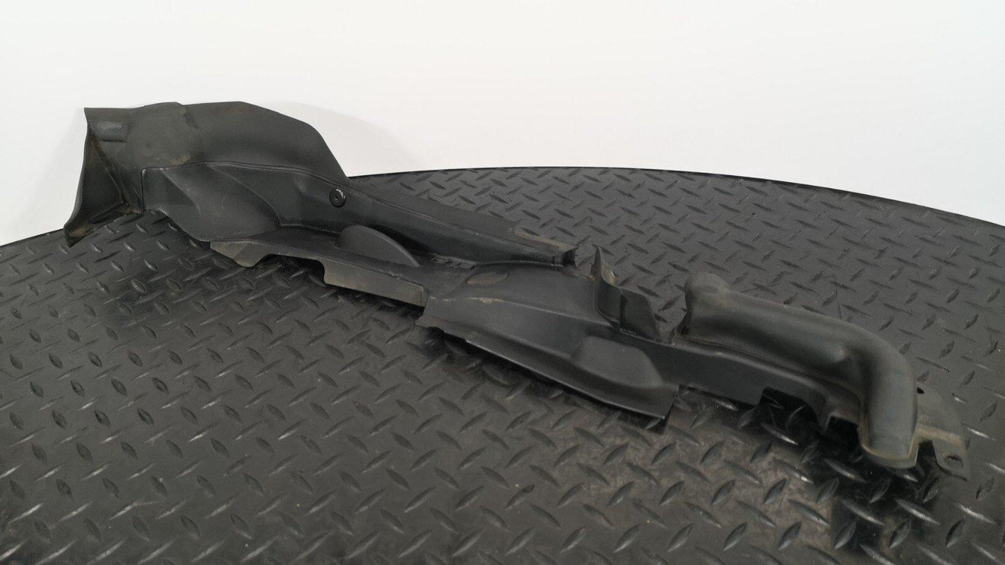 16-19 AUDI A4 B9 S-LINE GENUINE RIGHT DRIVER SIDE WING RUBBER SEAL 8W0821170