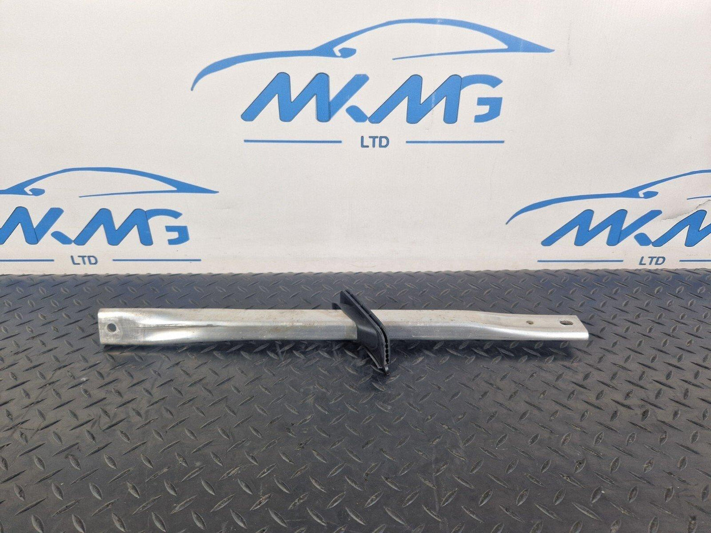 16-23 AUDI S5 COUPE GENUINE FRONT ENGINE COMPARTMENT STRUT BAR 8W0605645B