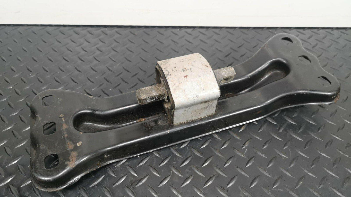 2010 MERCEDES BENZ E350 CDI COUPE W207 AUTO GEARBOX MOUNT A2042421501