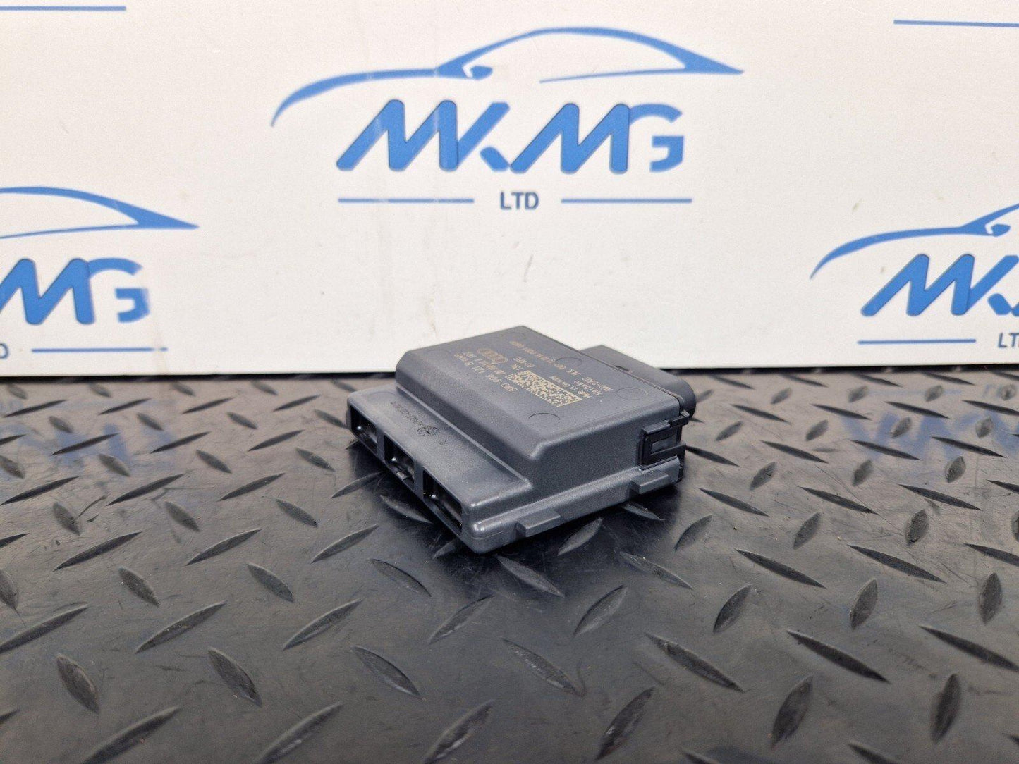 16-23 AUDI A5 F5 2.0TDI DET DIESEL ENGINE FUEL PUMP CONTROL MODULE 8W0906121B