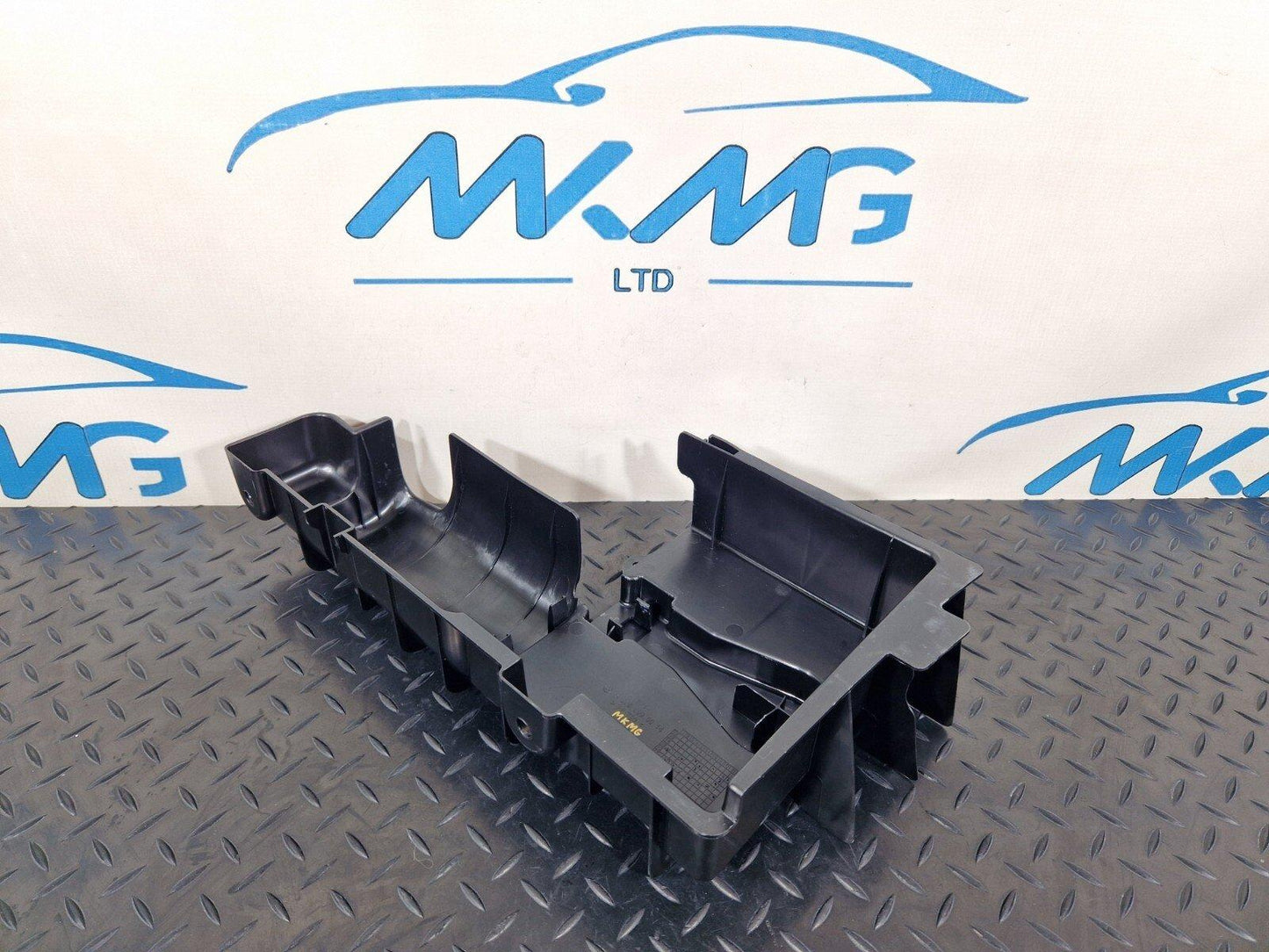 14-21 MERCEDES BENZ C200 W205 GENUINE TRUNK BOOT TOOL STORAGE TRAY A2058990014