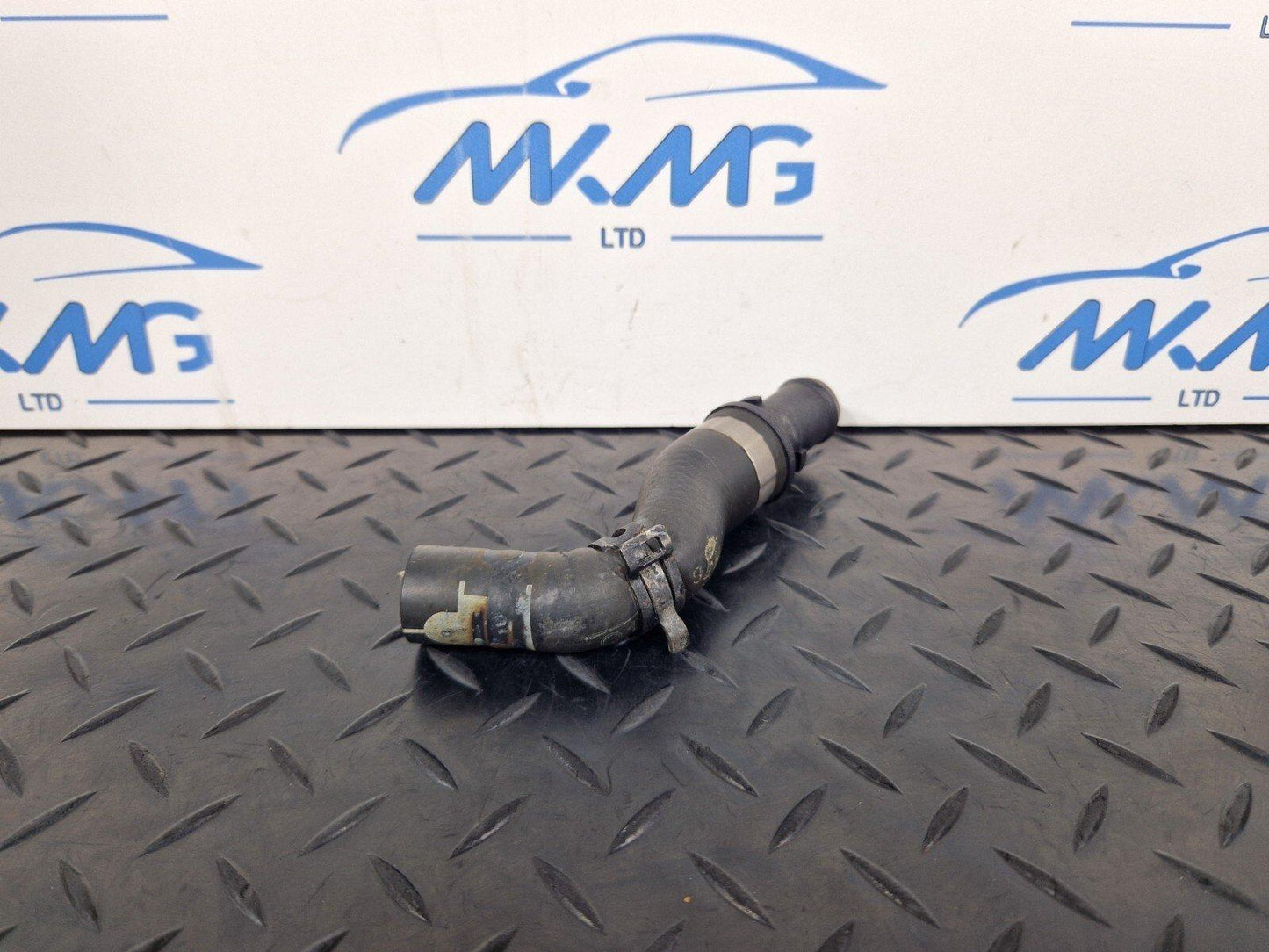 16-23 AUDI A5 F5 SPORTBACK S-LINE GENUINE WATER COOLANT HOSE PIPE 8W0819332D