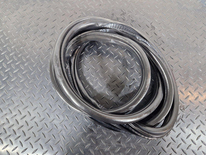 BMW 2 SERIES GRAN TOURER F45 F46 REAR TAILGATE BOOTLID RUBBER SEAL 7474443