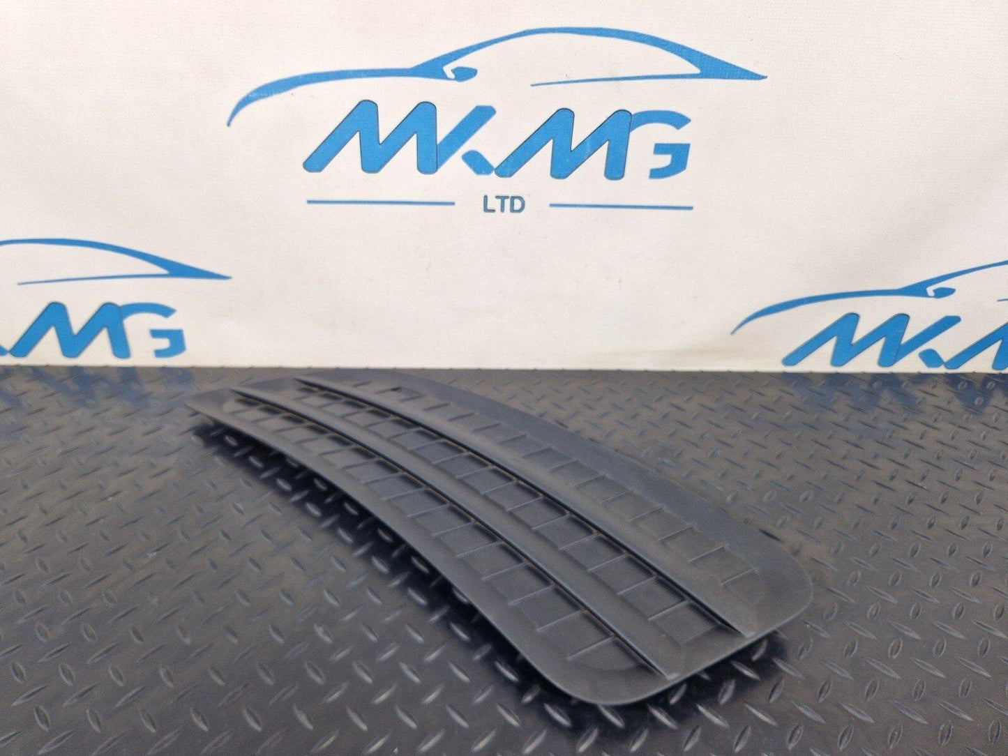 18-ON MERCEDES BENZ SPRINTER W907 EXTERIOR TRIM A9108360200