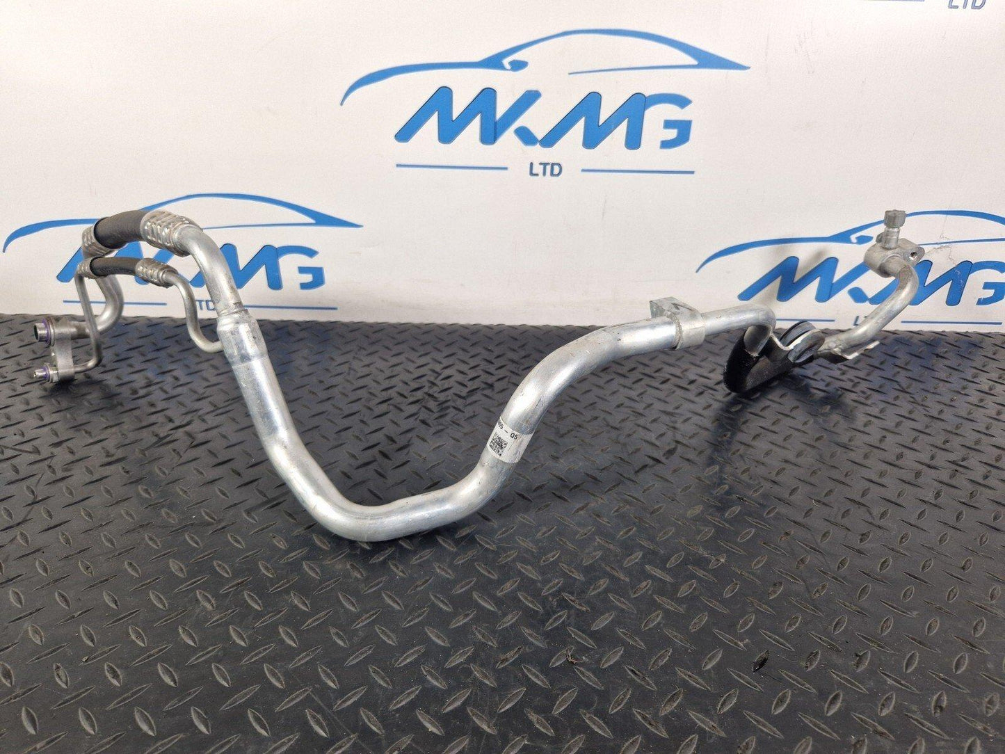 18-ON MERCEDES BENZ A CLASS W177 AC AIR CONDITIONING PIPE A1778305201