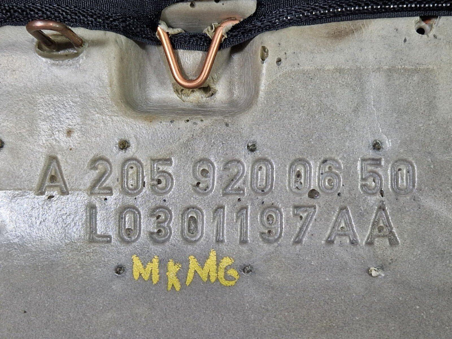 14-21 MERCEDES BENZ W205 GENUINE OEM REAR SEAT BEIGE LEATHER BENCH A2059200650