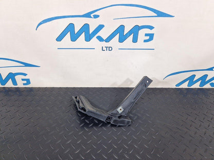 10-18 AUDI A7 4G S-LINE FRONT BUMPER RIGHT ADAPTER 4G8807084B