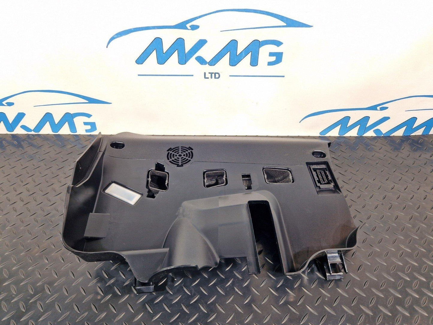 11-18 BMW 6 SERIES F06 GENUINE DRIVERS SIDE FOOTWELL PANEL 9193009 9166704