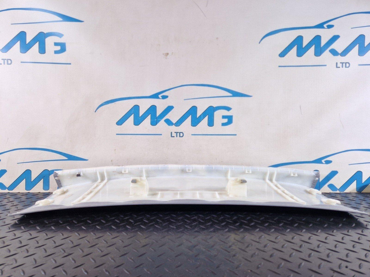 16-19 AUDI A4 B9 GENUINE OEM REAR BOOT LID TAIL GATE END TRIM 8W9867839B