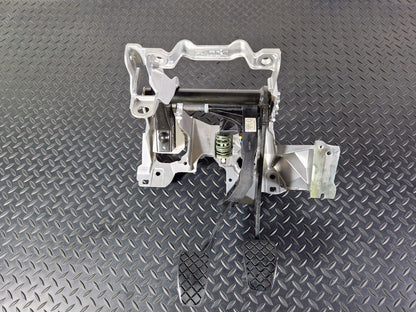 16-24 AUDI A5 F5 COUPE OEM BRAKE AND CLUTCH PEDAL BOX ASSEMBLY 8W2721140