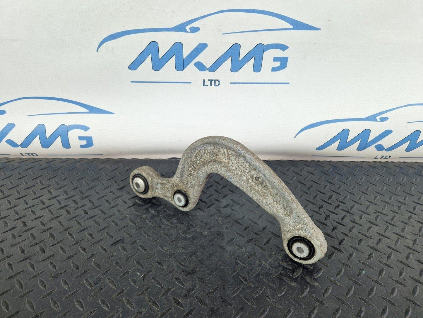 GENUINE AUDI A4 B9 A5 S5 F5 REAR LEFT OR RIGHT CONTROL ARM 8W0505361E