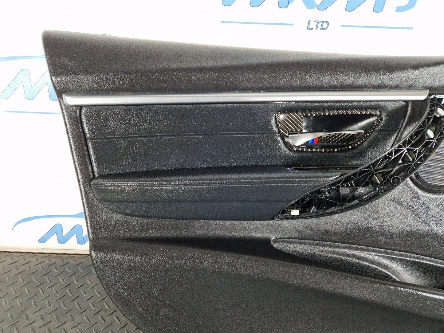 12-18 BMW 3 SERIES F30 F31 LCI FRONT PASSENGER SIDE DOOR CARD PANEL 2083494