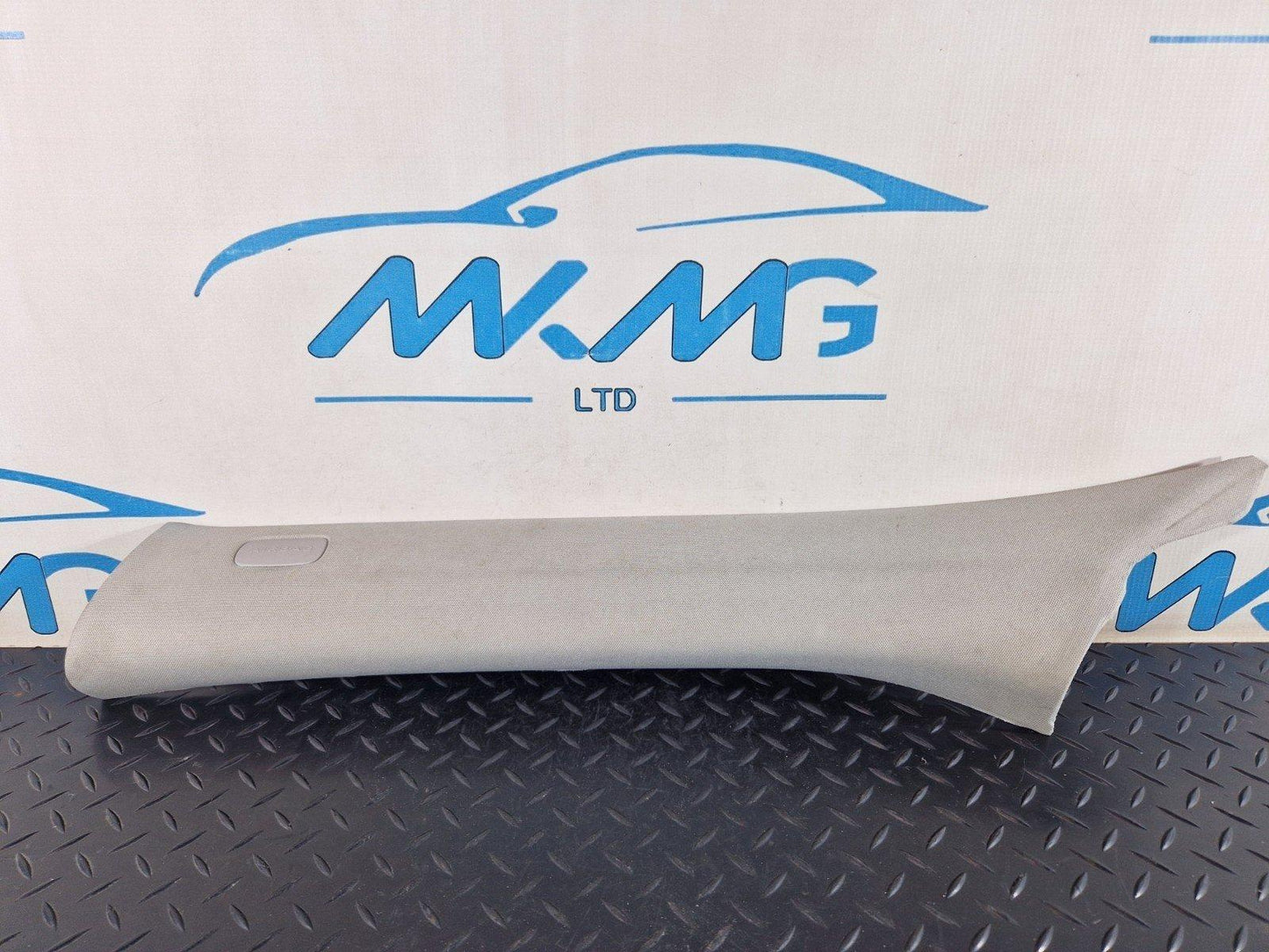 11-19 MERCEDES BENZ ML W166 GENUINE FRONT RIGHT O/S A PILLAR TRIM A1666904325