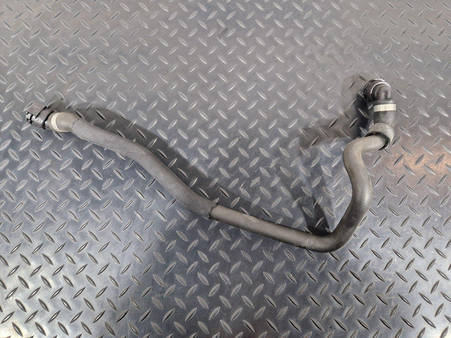 11-18 BMW 6 SERIES F06 COOLANT HOSE PIPE 8513604