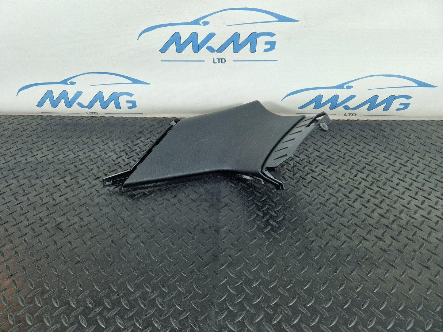 12-17 AUDI Q5 8R GENUINE OEM REAR RIGHT O/S D-PILLAR UPPER TRIM COVER 8R0867246
