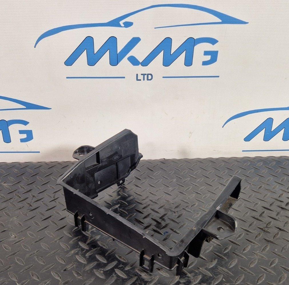 19-ON RANGE ROVER EVOQUE L551 GENUINE BATTERY TRAY BRACKET MOUNT K8D202214AB
