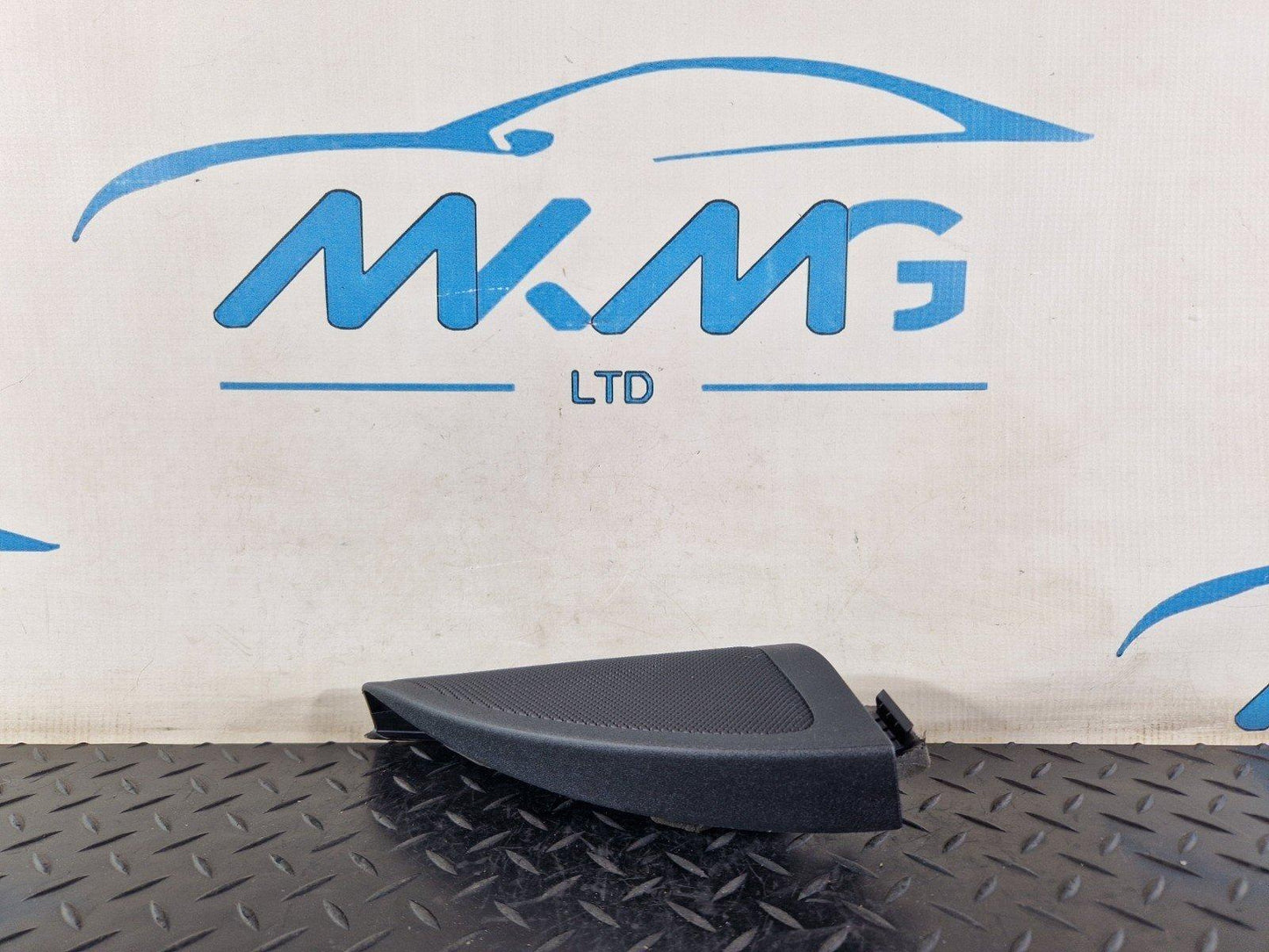 11-19 MERCEDES BENZ ML W166 RIGHT DOOR TRIANGLE SPEAKER A1667200244