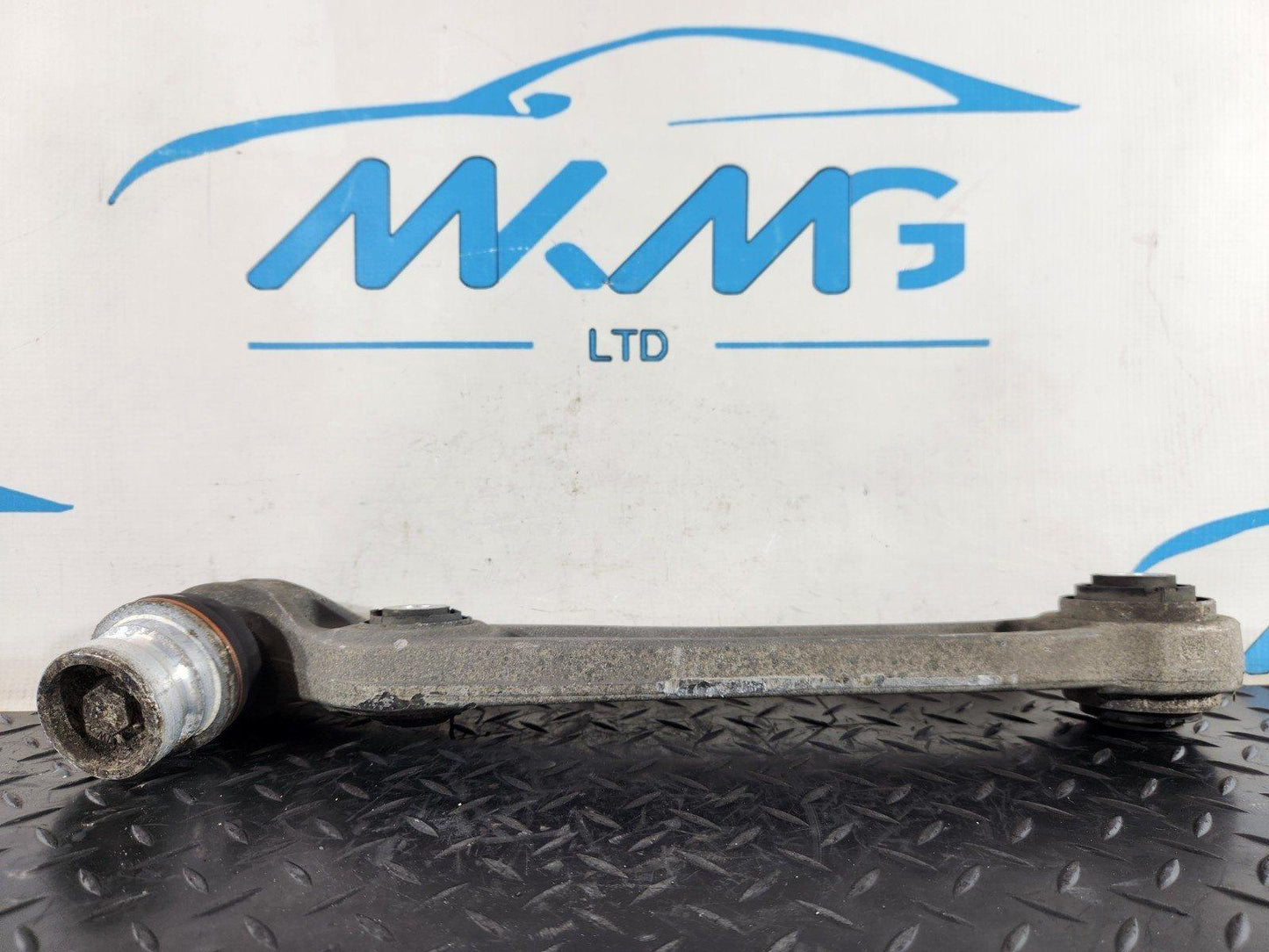 16-20 AUDI Q7 4M GENUINE FRONT RIGHT SIDE O/S/F LOWER ARM WISHBONE 4M0407155C