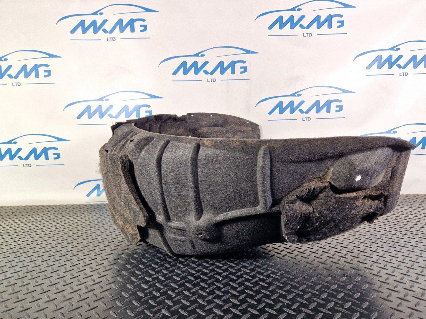 16-19 AUDI A4 AVANT B9 S-LINE WHEEL ARCH LINER REAR LEFT SPLASH GUARD 8W0810171G