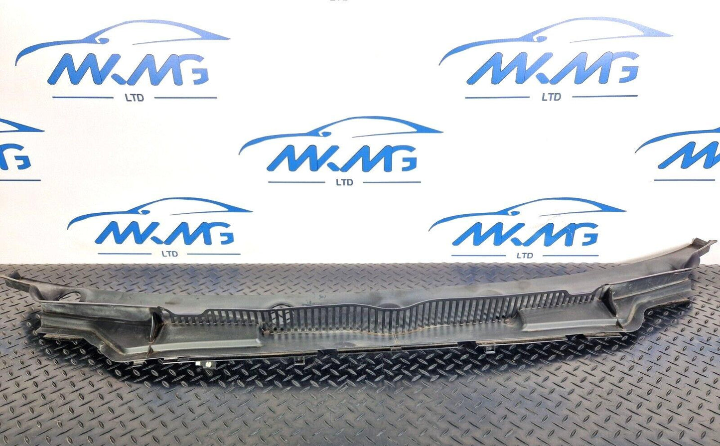 14-21 BMW 2 SERIES F45 F46 FRONT WINDSCREEN SCUTTLE PANEL 7301016 7305485
