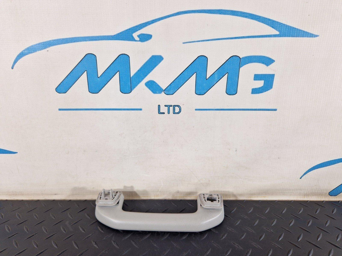 11-19 MERCEDES BENZ ML W166 GENUINE GRAB HANDLE SET x4 A1669067001 A1668100254