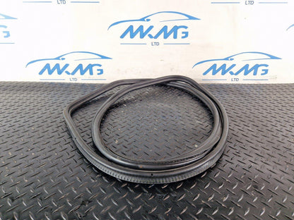 11-18 BMW 6 SERIES F13 GASKET SEAL RUBBER TAILGATE BOOTLID TRUNK 7228502