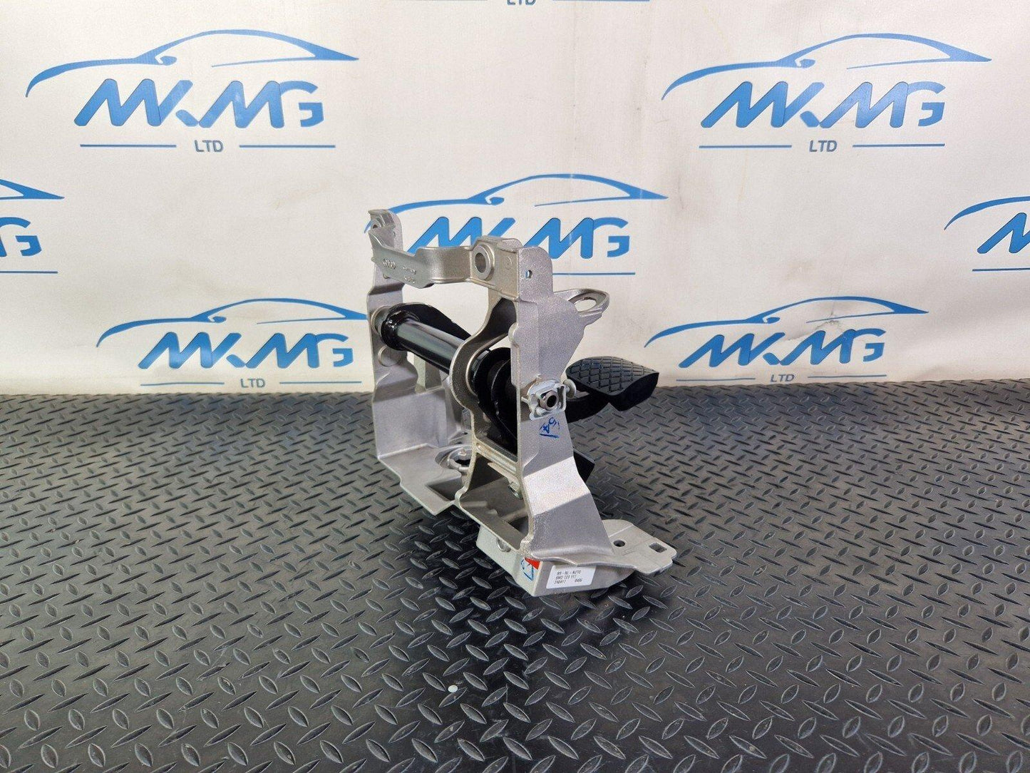 16-19 AUDI A4 B9 BRAKE PEDAL ASSEMBLY BRACKET MOUNT 8W2723117
