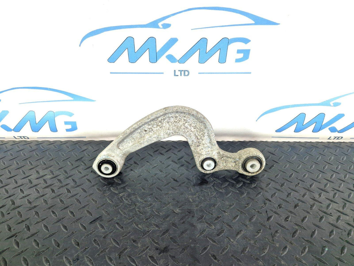 GENUINE AUDI A4 B9 A5 S5 F5 REAR LEFT OR RIGHT CONTROL ARM 8W0505361E