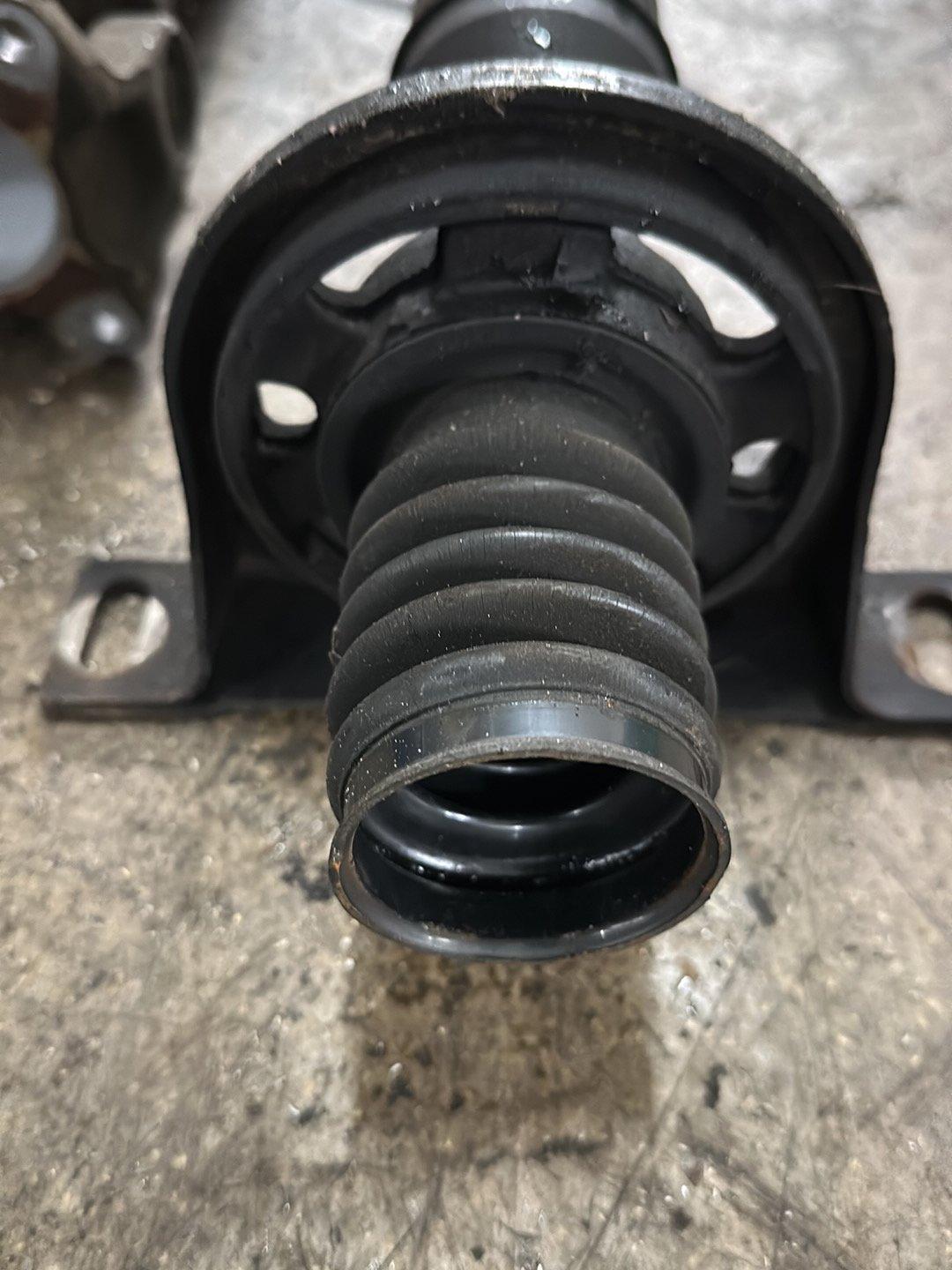 Mercedes-Benz Sprinter W907 2.0 Cargo Van Genuine Rear Prop Shaft