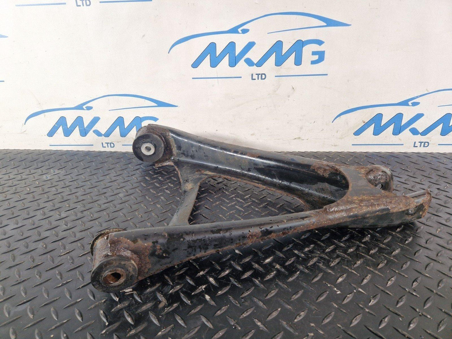 10-15 AUDI Q7 4L OEM S-LINE OFFSIDE RIGHT REAR UPPER CONTROL ARM 7L0505352AA