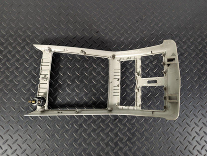11-19 MERCEDES BENZ ML W166 OEM REAR CENTRE CONSOLE AIR VENT TRIM A1666800907