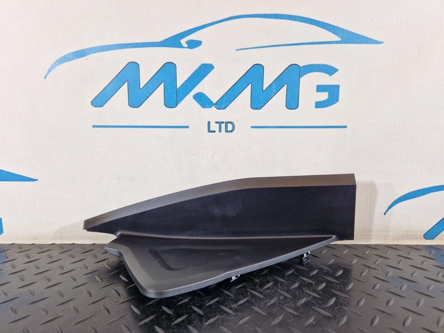 19-ON RANGE ROVER EVOQUE L551 OEM RIGHT O/S DASHBOARD TRIM COVER K8D2-04480-A