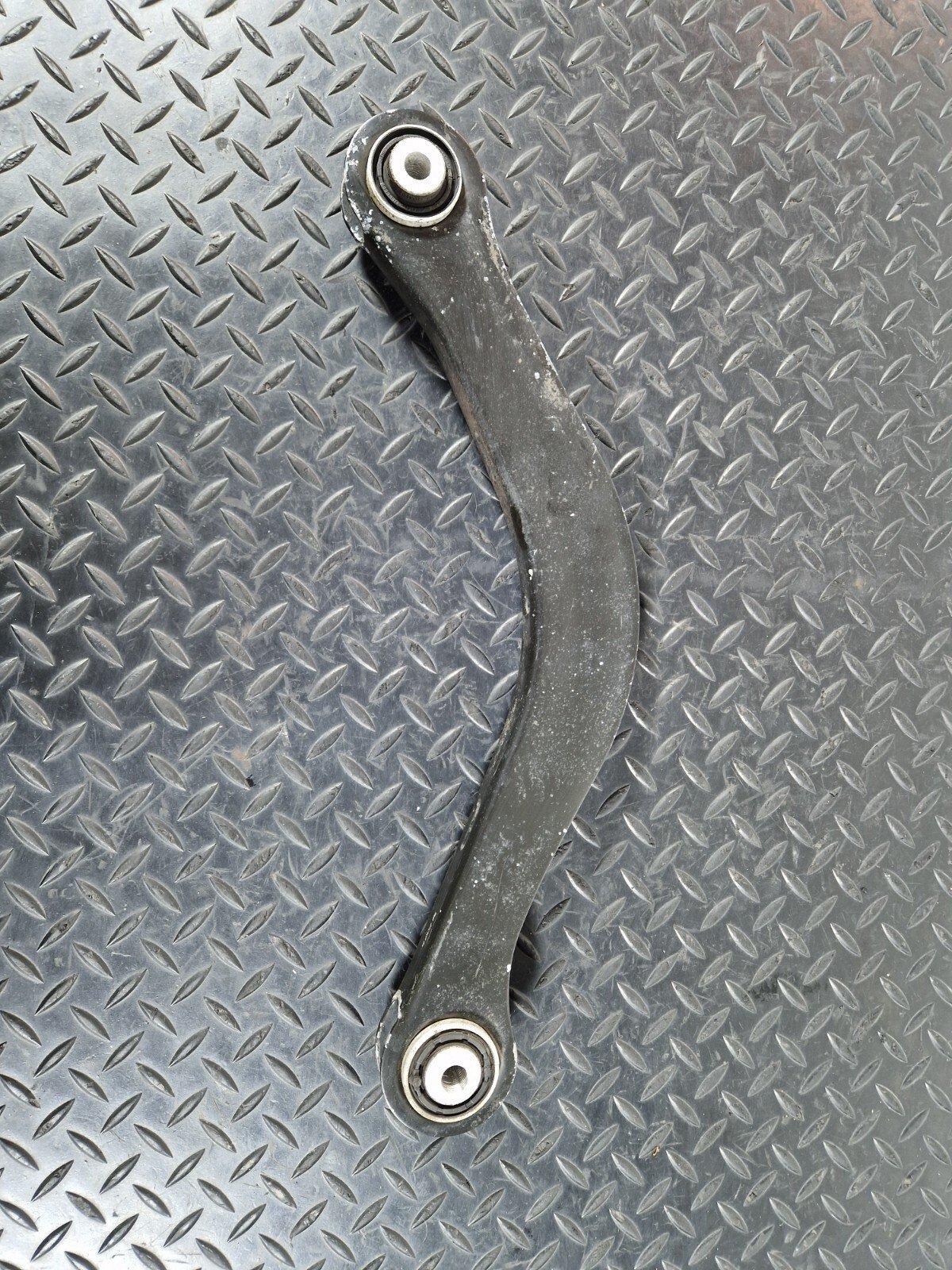 16-19 AUDI A4 B9 GENUINE OEM REAR RIGHT O/S CONTROL ARM 8W0505398F 8W0505371F