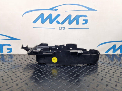 16-19 AUDI A4 B9 GENUINE GEARSTICK MOUNTING PLATE BRACKET 8W0863531