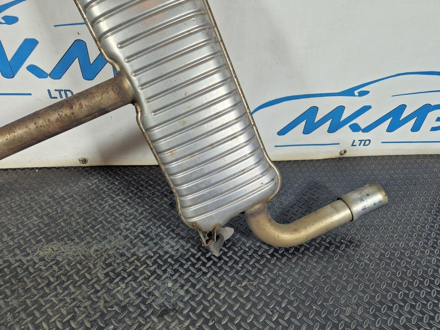 14-21 BMW 2 X1 SERIES F45 F46 F48 GENUINE EXHAUST SILENCER BACK BOX 8577090