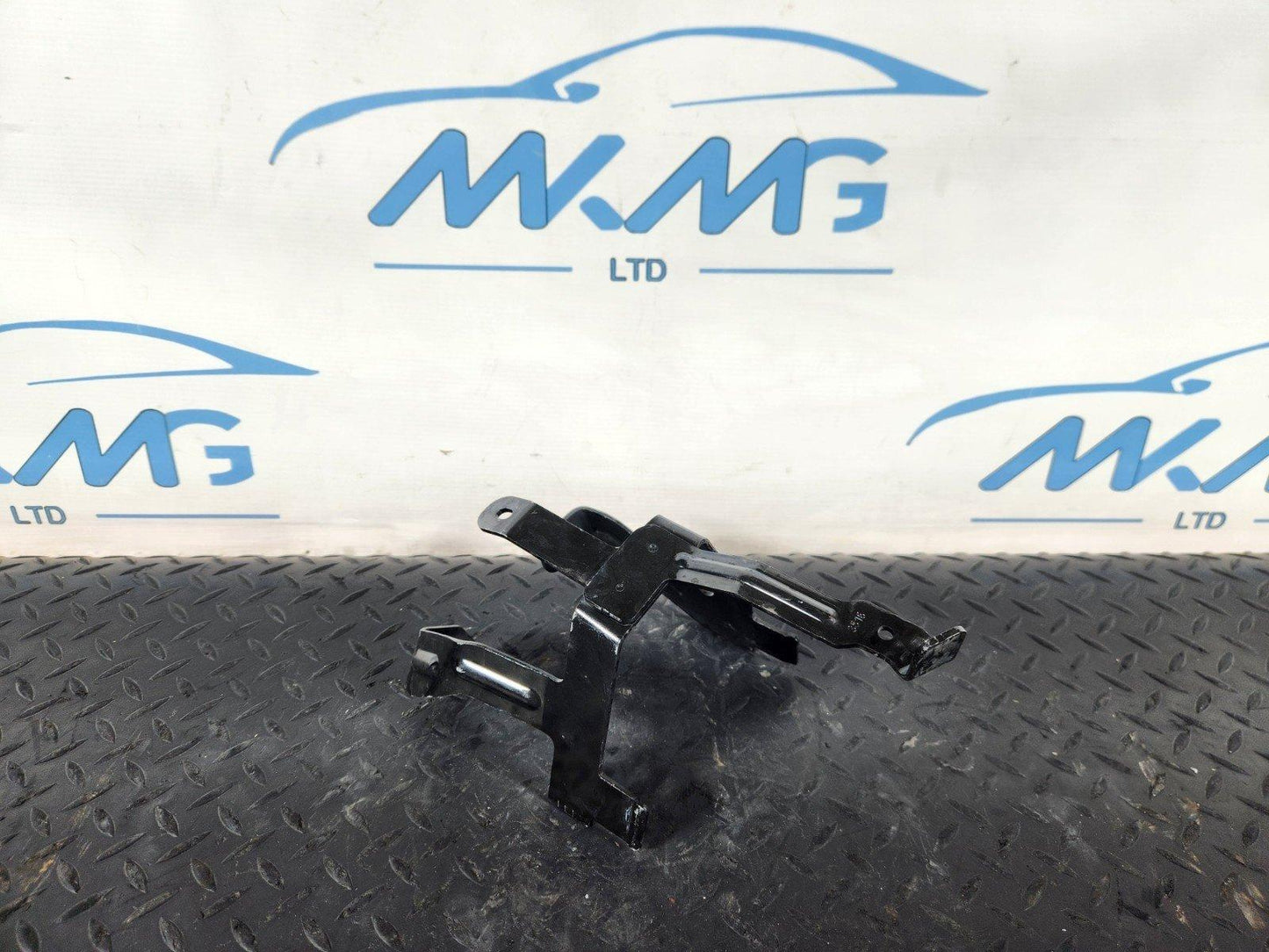 17-24 AUDI S5 F5 GENUINE EXPANSION TANK BRACKET FRAME HOLDER 8W2121232G