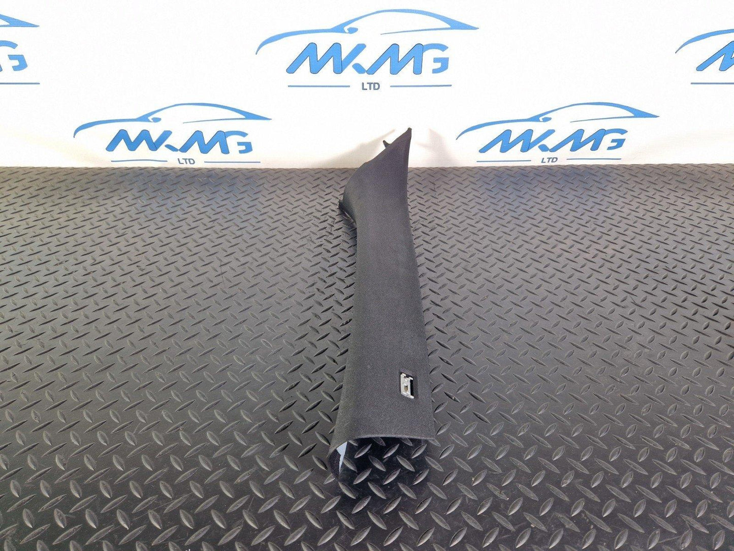 10-13 BMW X5 E70 LCI GENUINE RIGHT O/S A COLUMN PILLAR TRIM 7129750