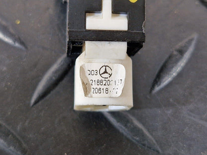 18-ON MERCEDES BENZ A CLASS W177 GENUINE USB PORT SOCKET CONNECTOR A2188200187