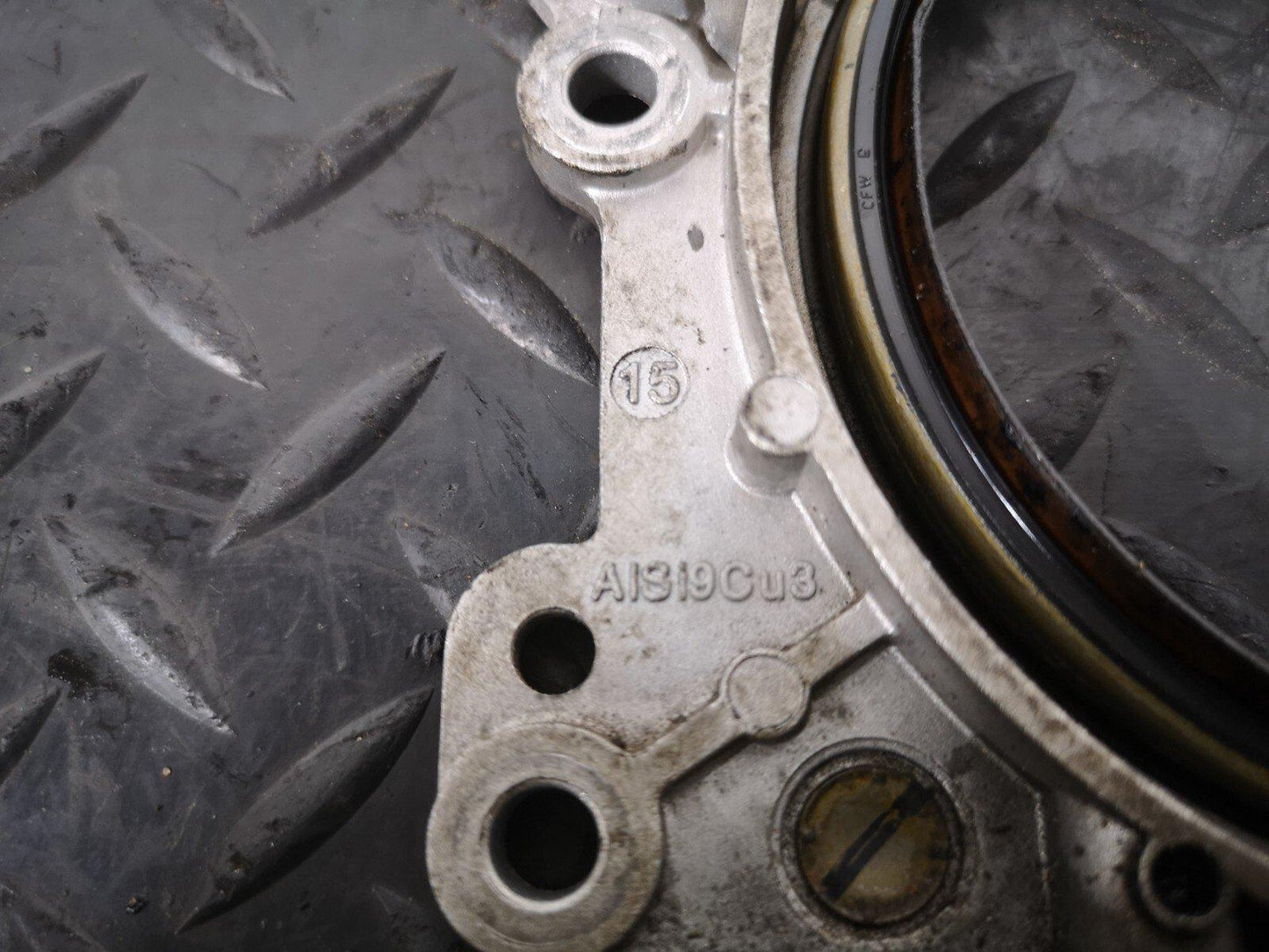 09-16 HYUNDAI 2.2 CRDI D4HB DIESEL ENGINE CRANKSHAFT END PLATE 51144410