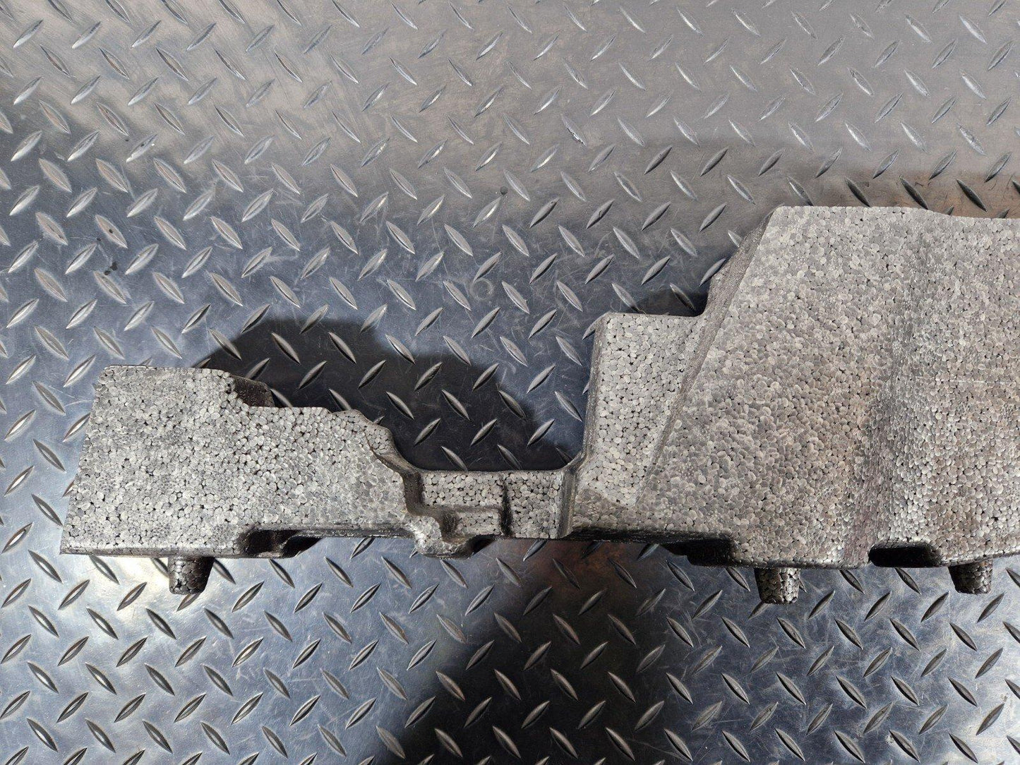 BMW 2 SERIES GRAN TOURER F45 F46 REAR RIGHT TRUNK FLOOR SUPPORT FOAM 7327028