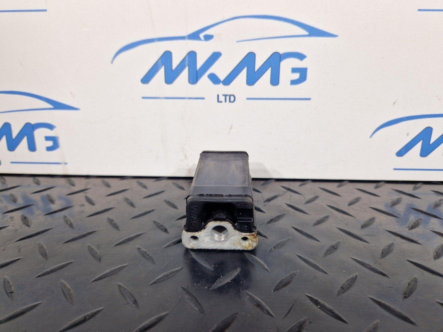 16-23 AUDI S5 COUPE GENUINE REAR SUSPENSION SUBFRAME RUBBER ABSORBER 8W0599271