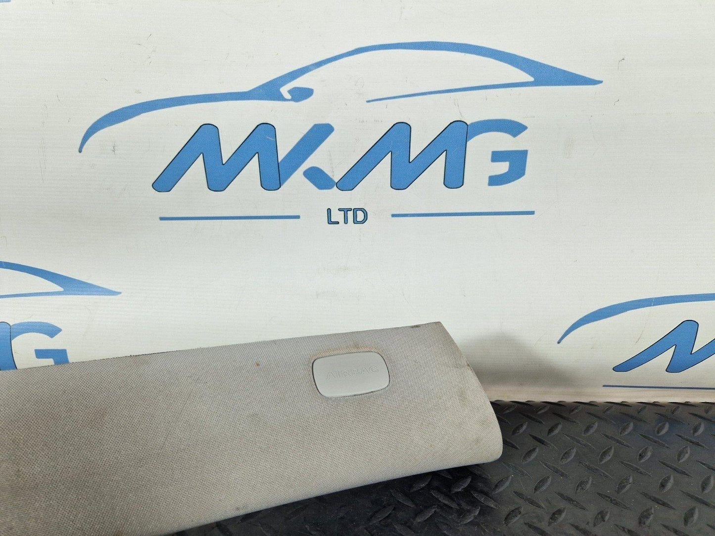 11-19 MERCEDES BENZ ML W166 GENUINE FRONT RIGHT A PILLAR TRIM A1666901425
