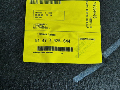 16-22 BMW X1 F48 GENUINE REAR RIGHT SIDE BOOT TRIM PANEL COVER 7425644